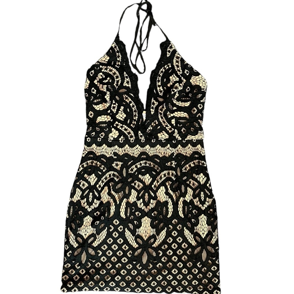 Tobi Lace Bodycon Halter Mini Dress Size Medium